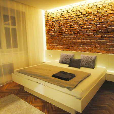 Apartments Centre In Style 올로모우츠 외부 사진
