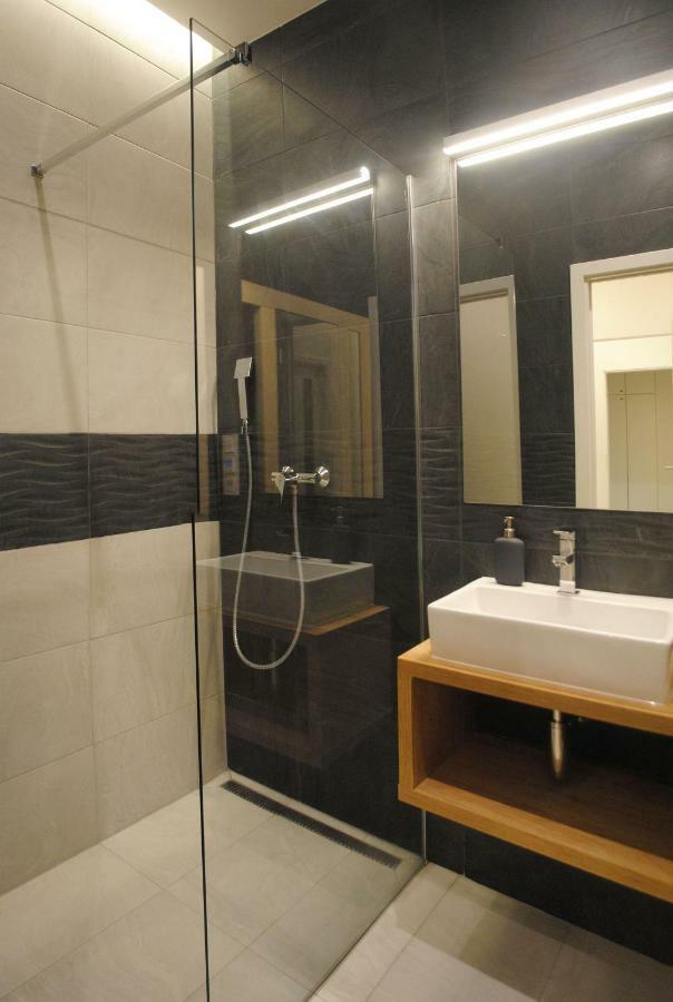 Apartments Centre In Style 올로모우츠 외부 사진